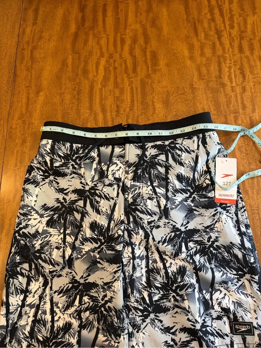 SPEEDO men’s PRINTED BONDI 20 INCH BOARD SHORTS
